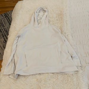 Lululemon Light Weight Pullover